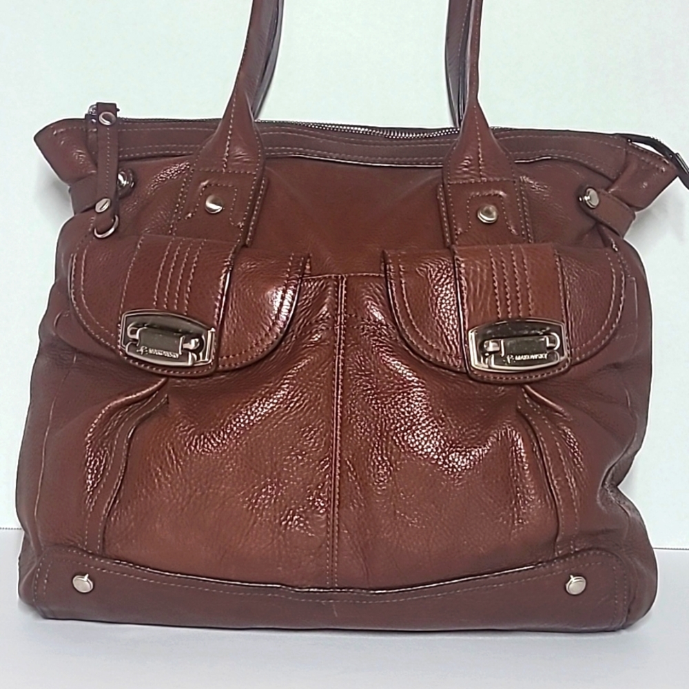 REDUCED💥 B Makowsky Genuine leather brown/merlot shoulder bag.